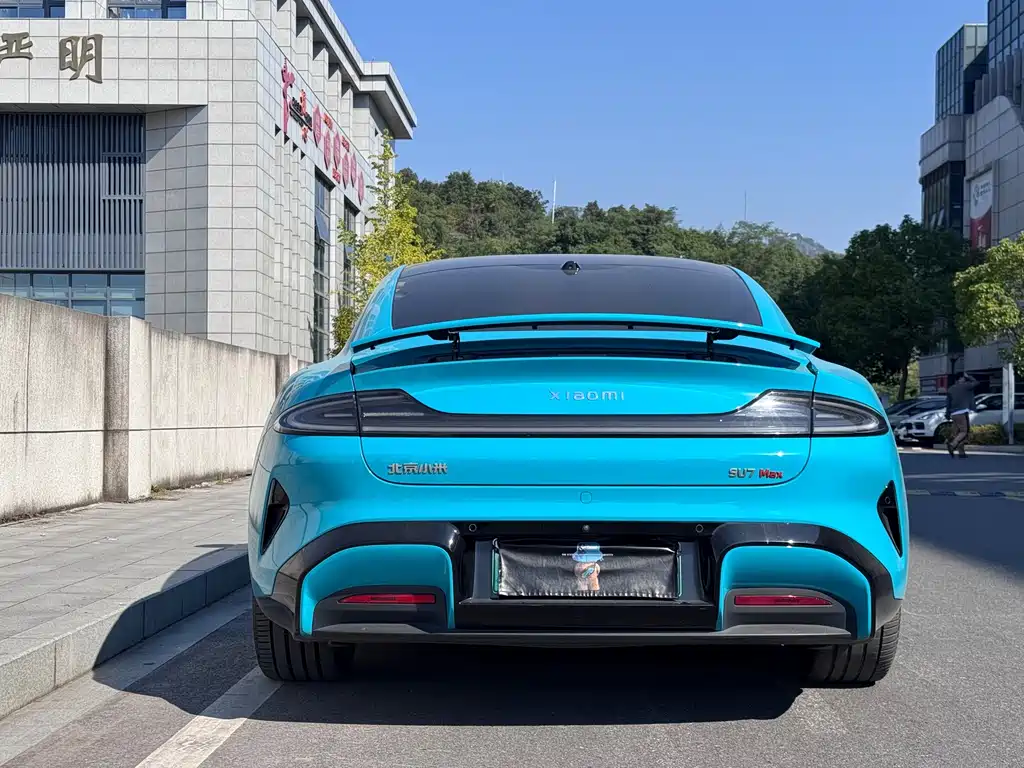 Xiaomi SU7 — миниатюра 9