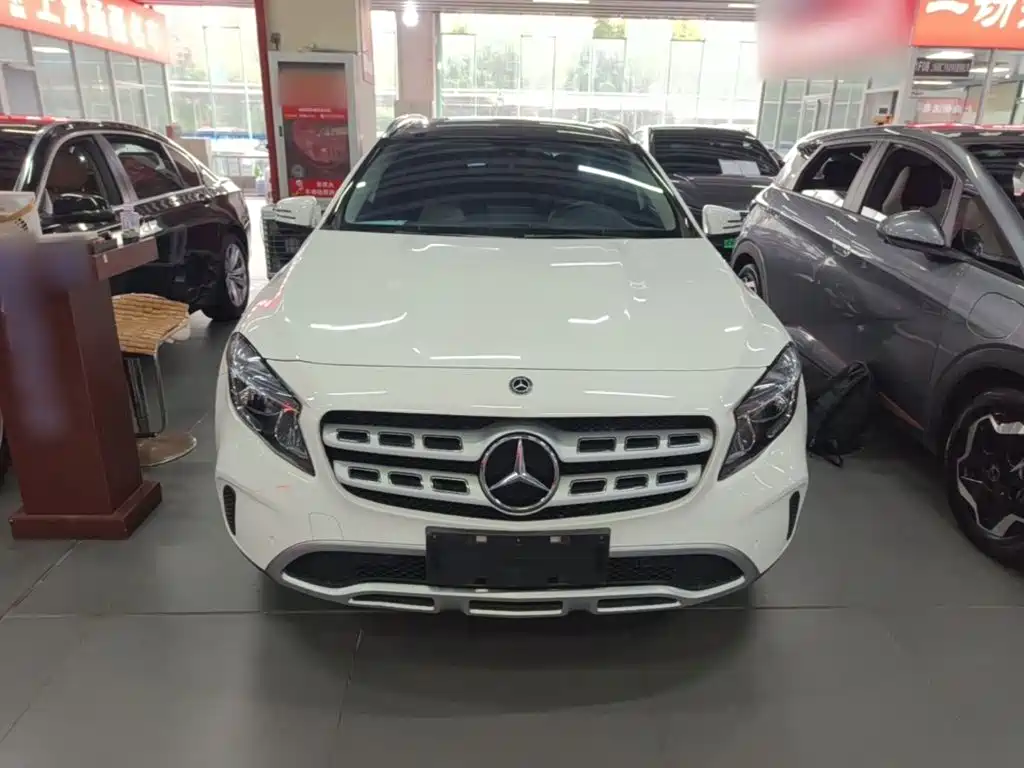 Mercedes-Benz GLA — миниатюра 3