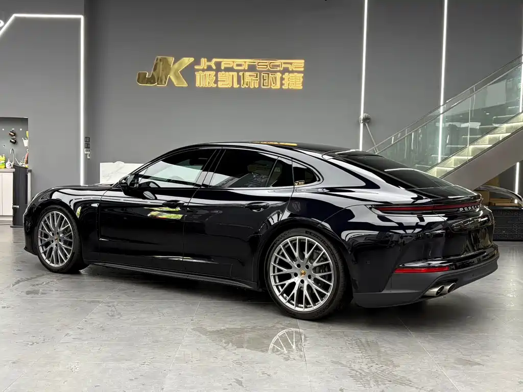Porsche Panamera — миниатюра 14