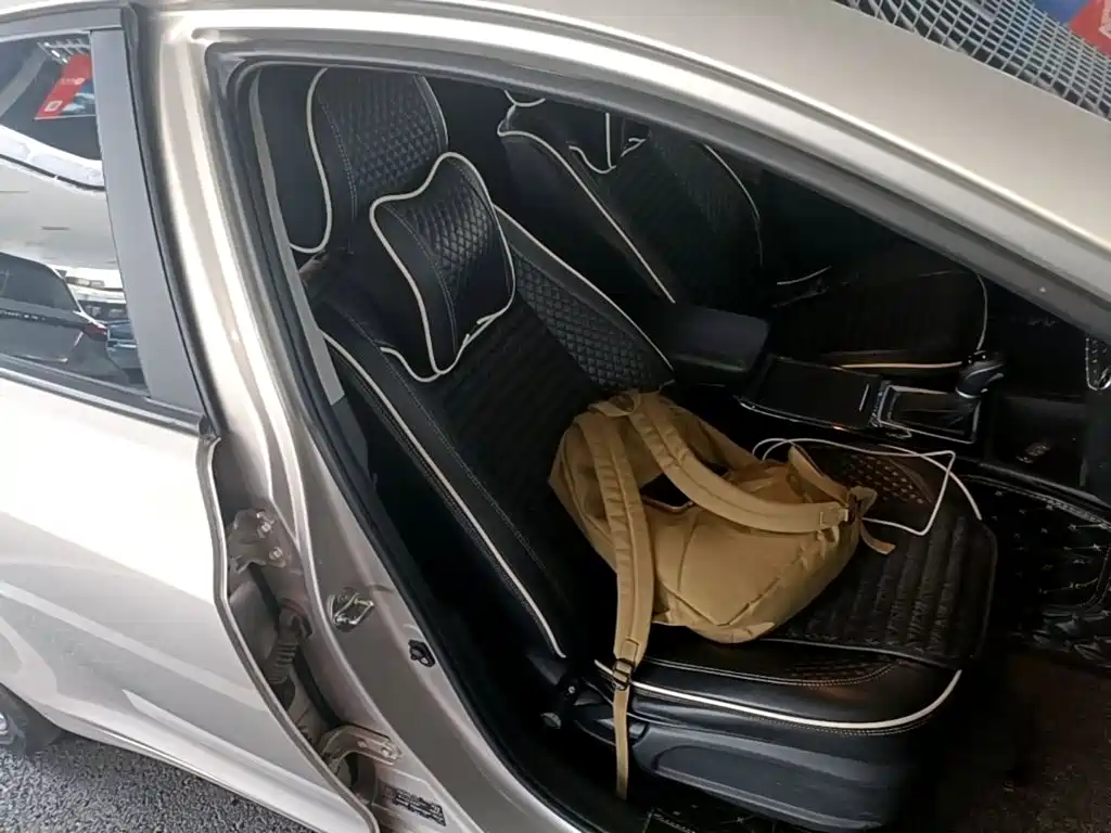 Hyundai Mistra — миниатюра 25