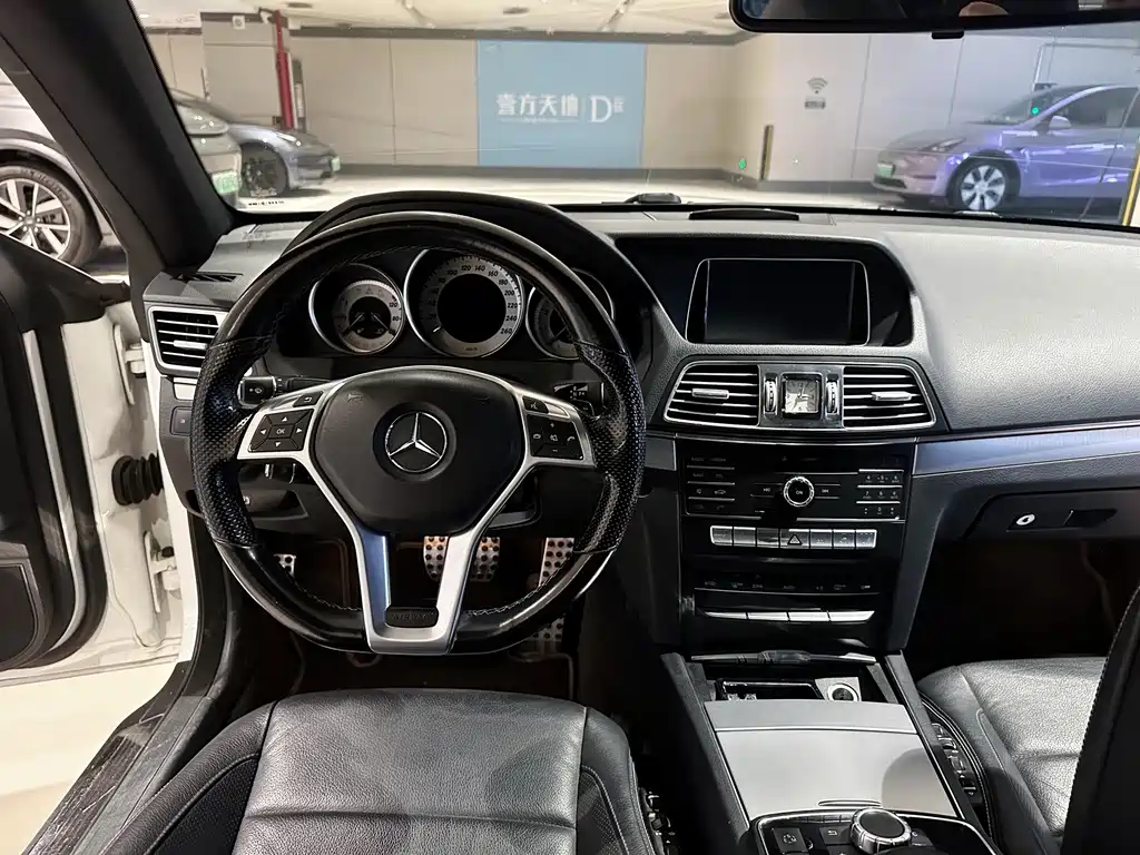 Mercedes-Benz E-Class (Import) — миниатюра 14