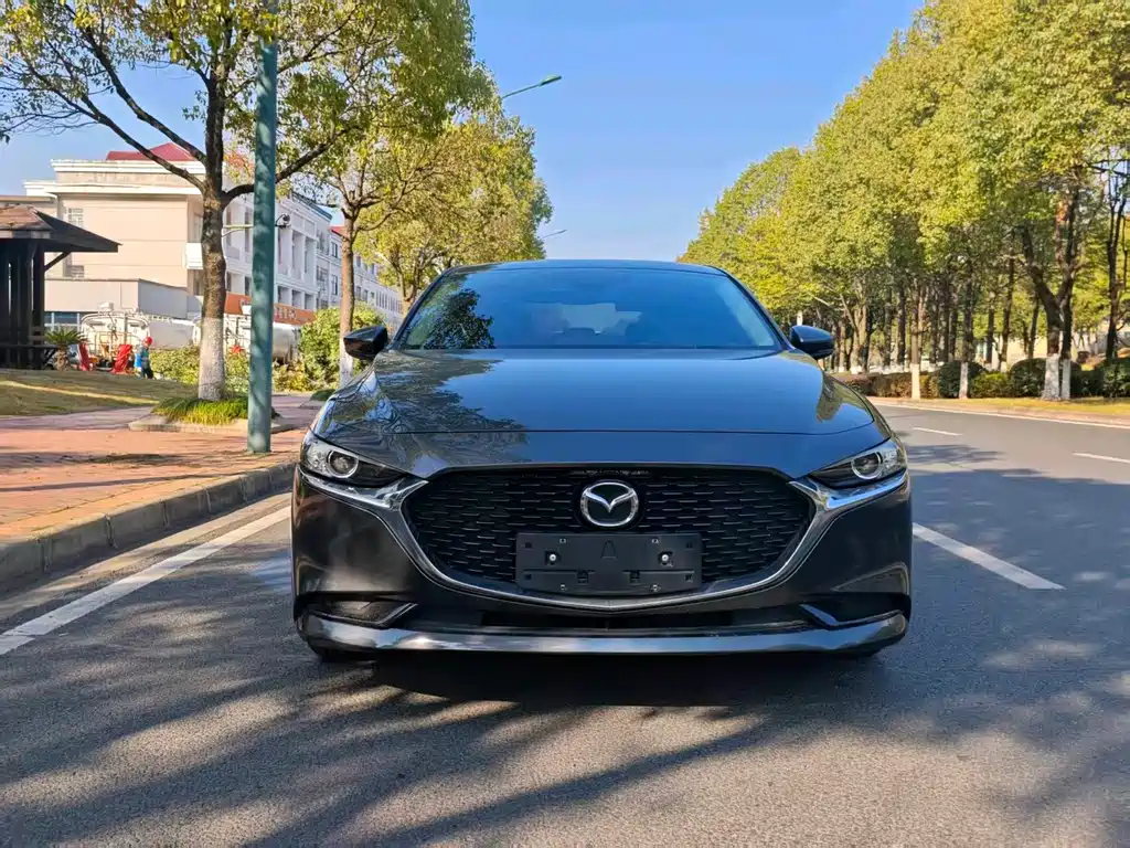 Mazda 3 Axela — миниатюра 2