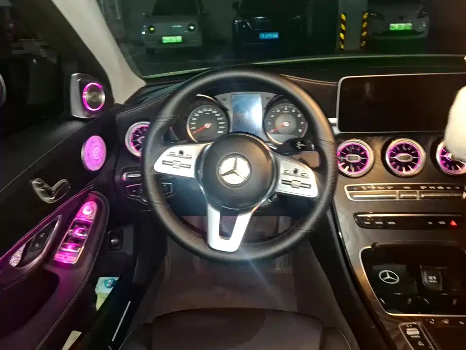 Mercedes-Benz C-Class — миниатюра 15