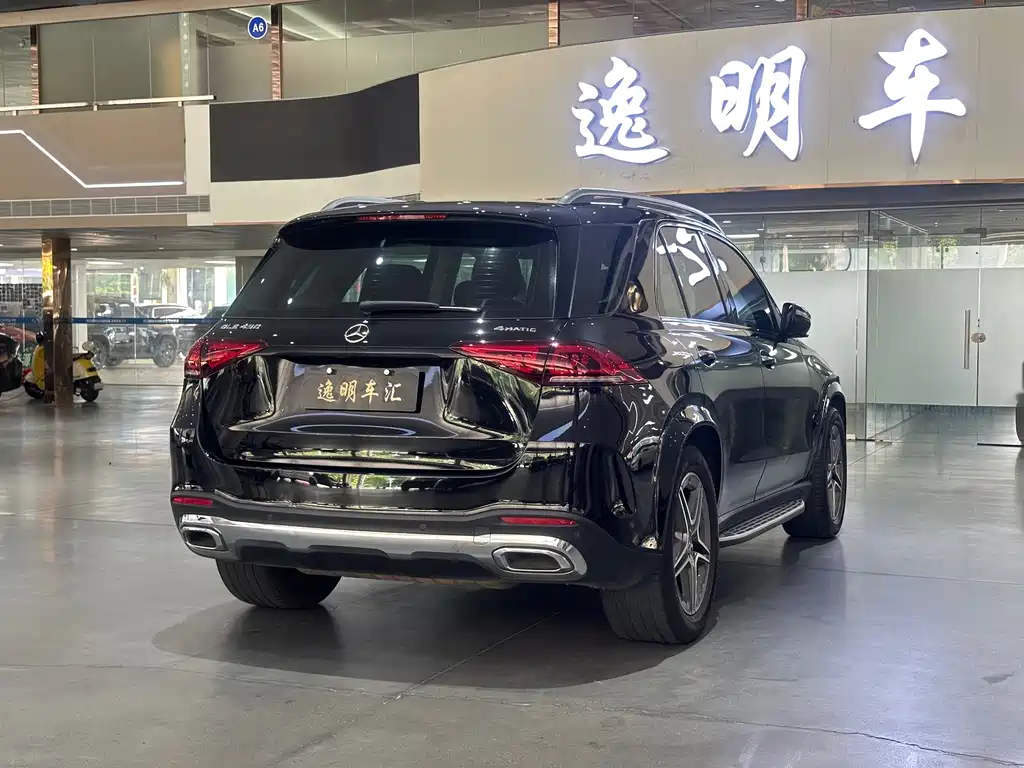Mercedes-Benz GLE (Import) — миниатюра 12