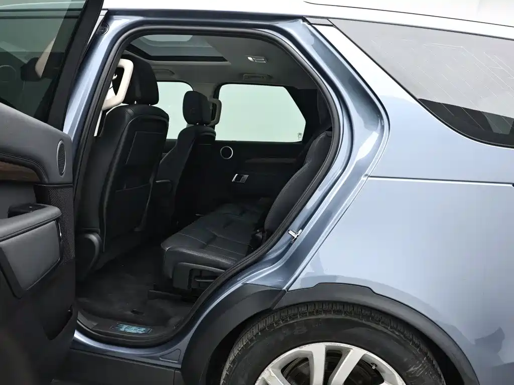 Land Rover Discovery — миниатюра 13