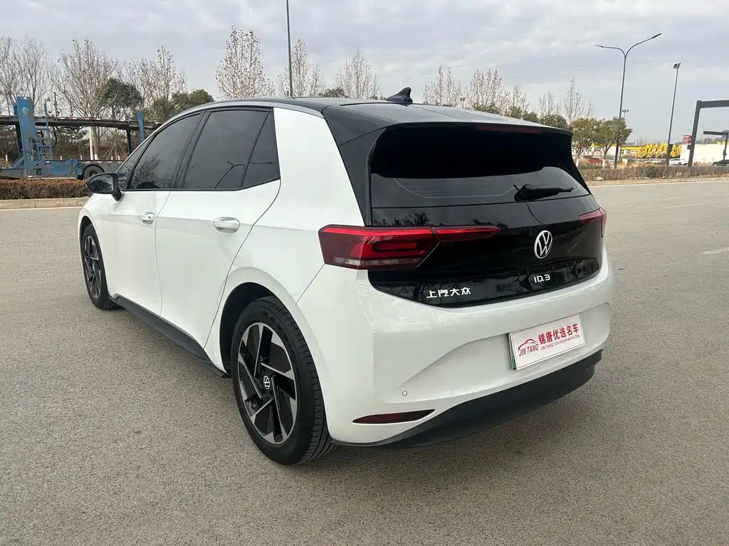 VOLKSWAGEN ID.3