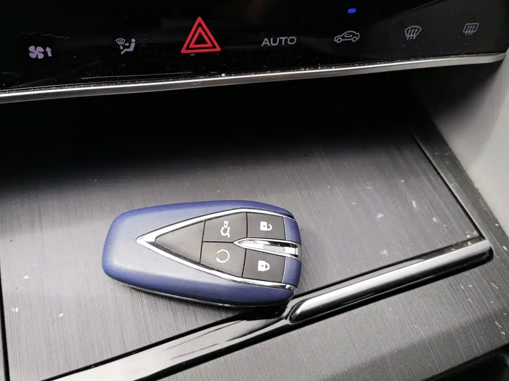 Changan Changan CS75PLUS — миниатюра 9