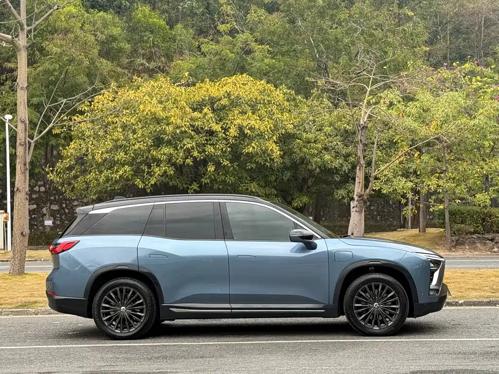 NIO NIO ES8