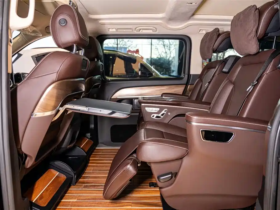 MERCEDES-BENZ V CLASS