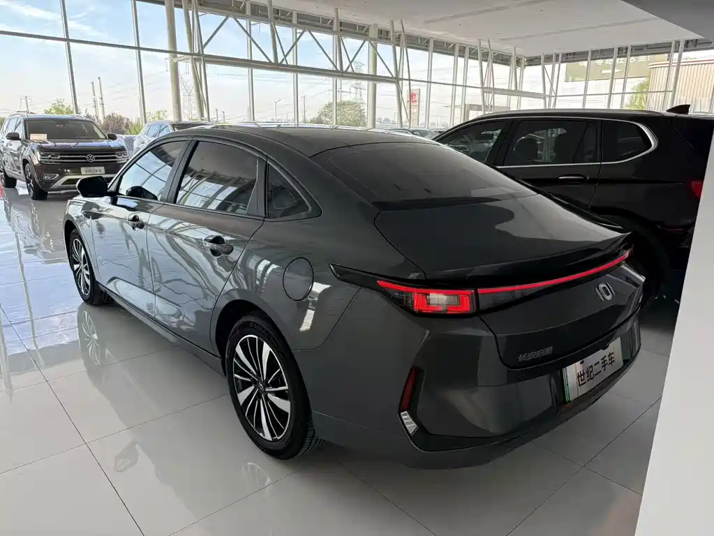 Qiyuan 长安启源A05经典 — миниатюра 10