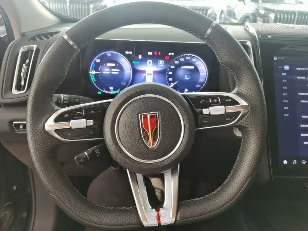 Hongqi Hongqi HS3 PHEV — миниатюра 11