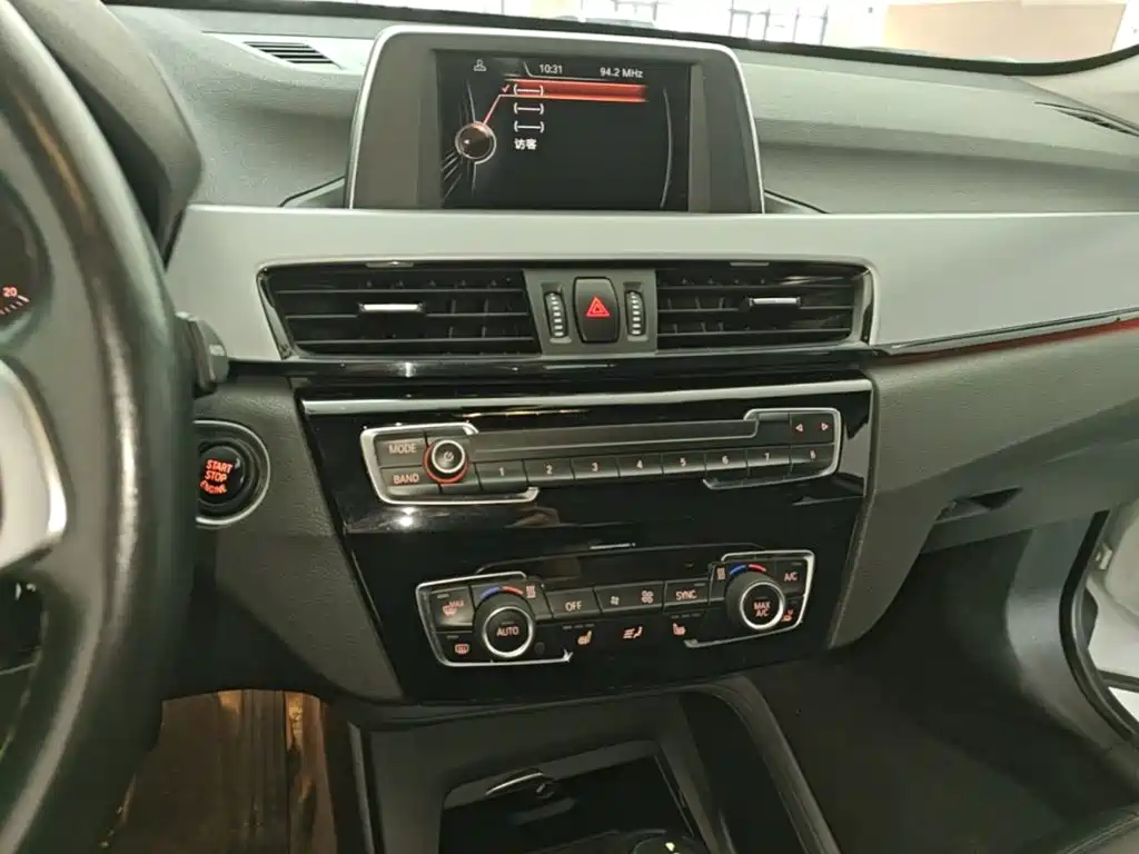 BMW X1 — миниатюра 13