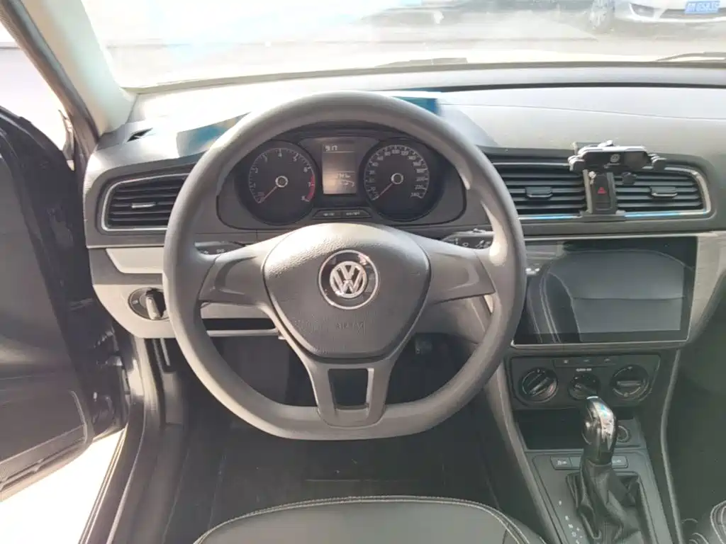 Volkswagen Lavida — миниатюра 11
