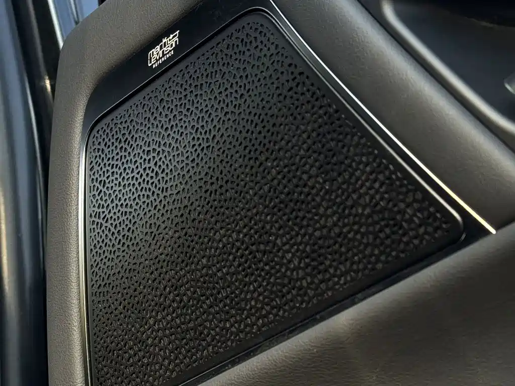 Lexus LX — миниатюра 24