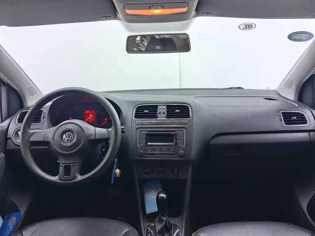 Volkswagen Polo — миниатюра 6