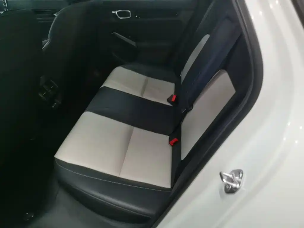 Honda Civic — миниатюра 17