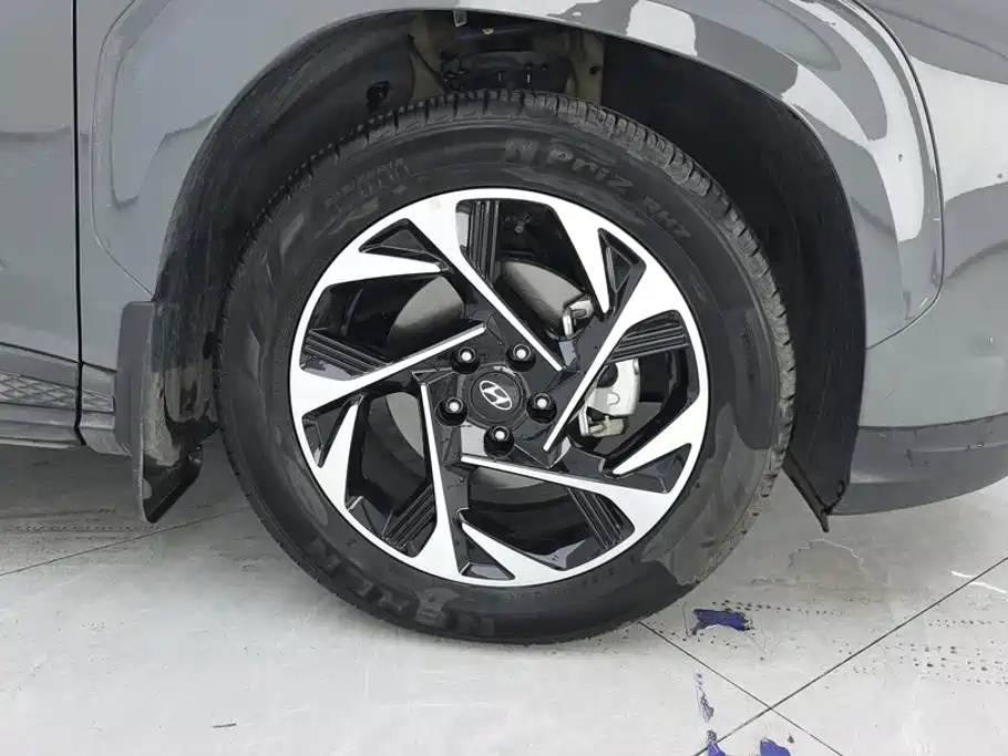 Hyundai Custo 2021 270TGDi Luxury LUX