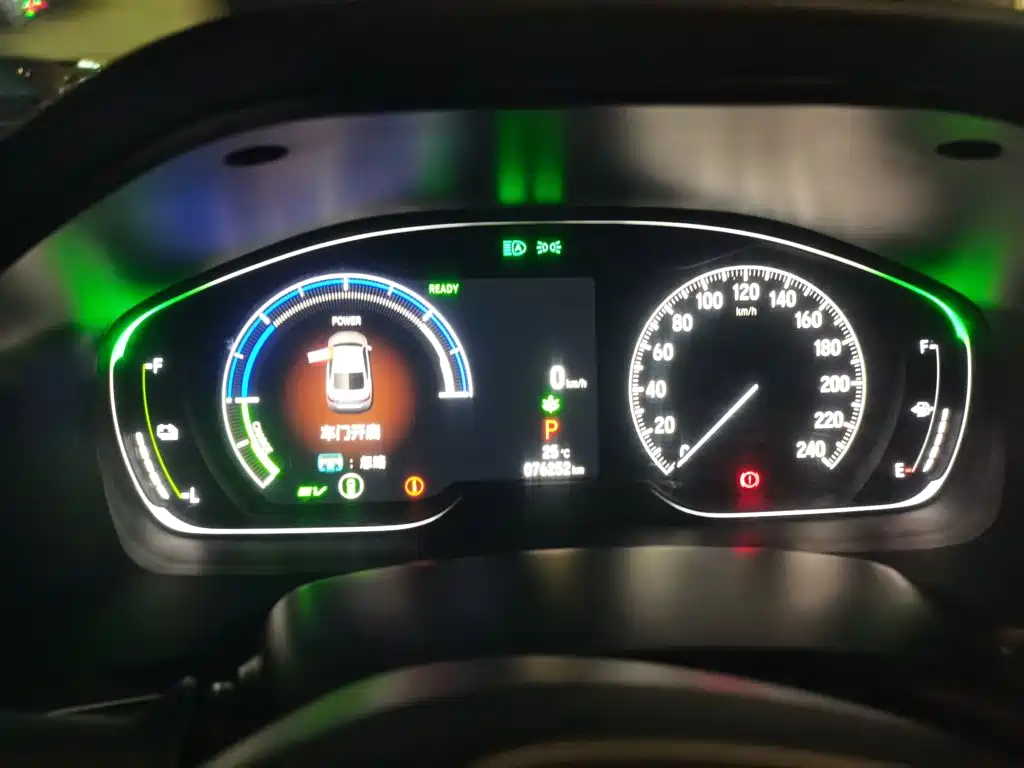 Honda Accord — миниатюра 12