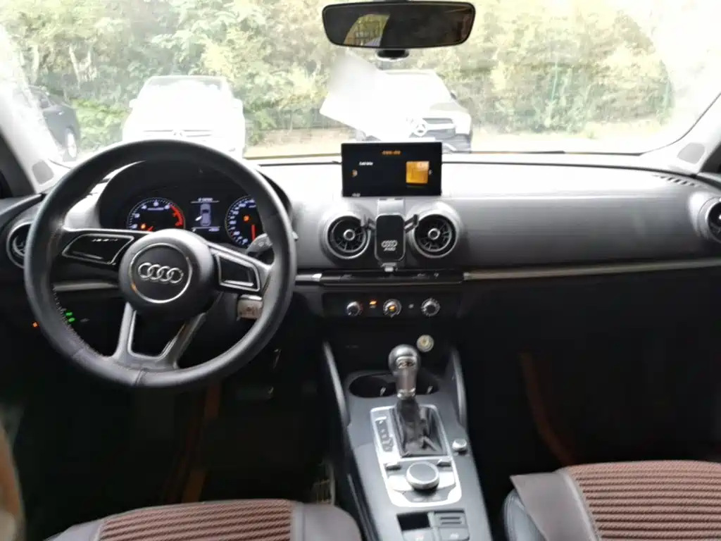 Audi A3 — миниатюра 10