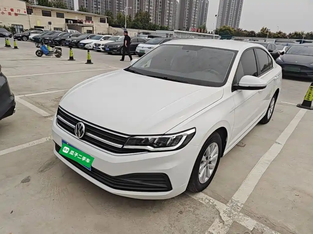 Volkswagen Bora — миниатюра 2