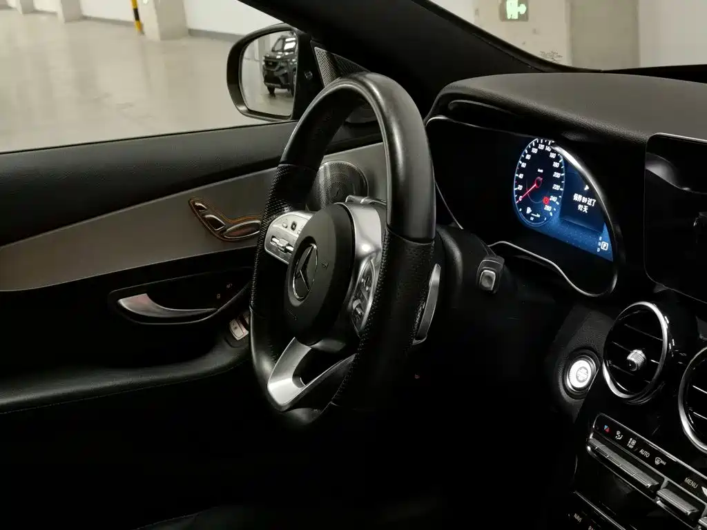 Mercedes-Benz C-Class — миниатюра 22