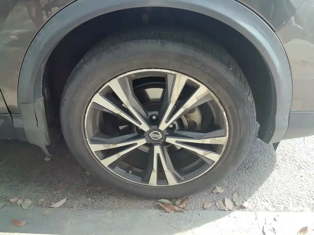 Nissan Qashqai — миниатюра 24