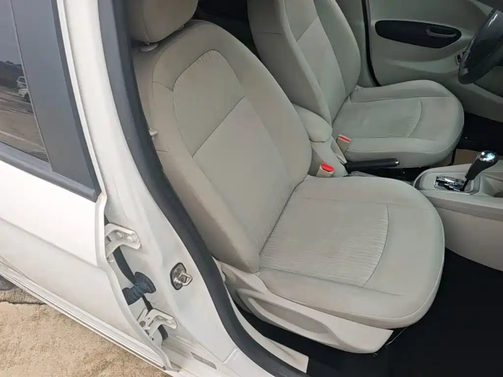 Citroen Elysee — миниатюра 25