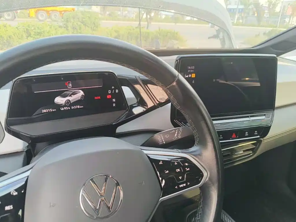 Volkswagen ID.3 — миниатюра 14