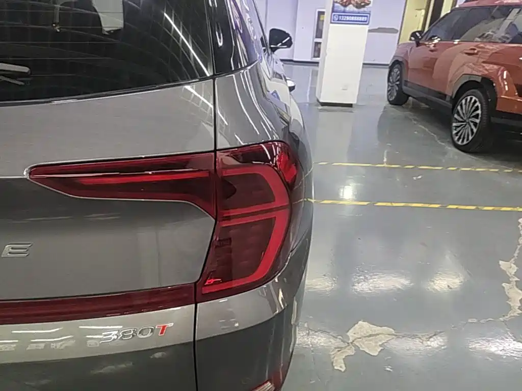 Hyundai Santa Fe — миниатюра 8