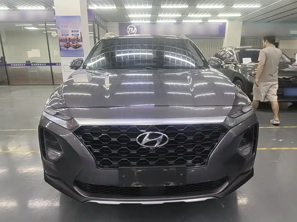 Hyundai Santa Fe — миниатюра 3
