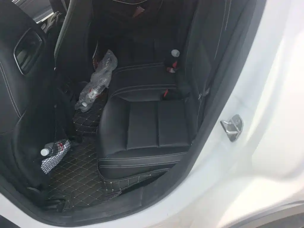 Mercedes-Benz GLA — миниатюра 17