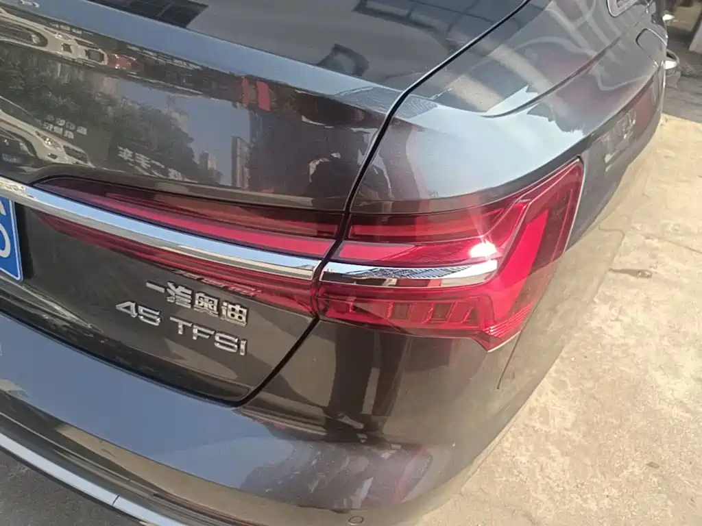 Audi A6L — миниатюра 8