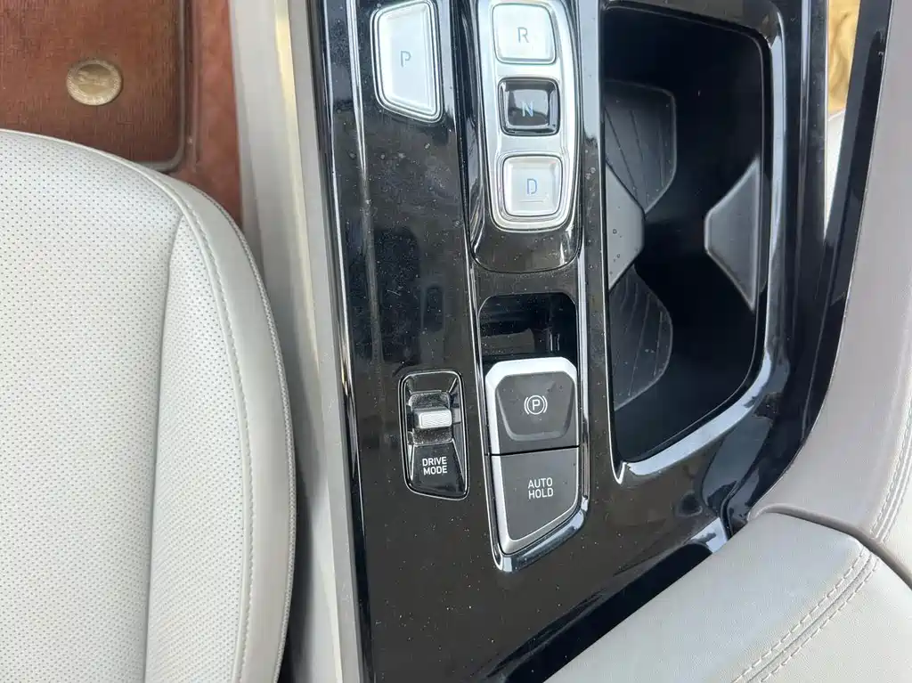 Hyundai Custo — миниатюра 10