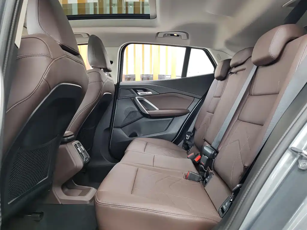 BMW X2 (Import) — миниатюра 5
