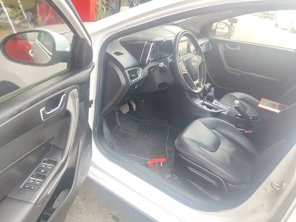 Chery Arrizo 5 — миниатюра 16