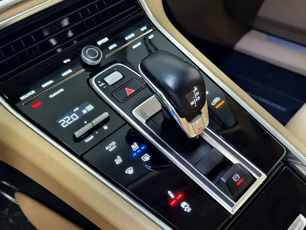 Porsche Panamera — миниатюра 14
