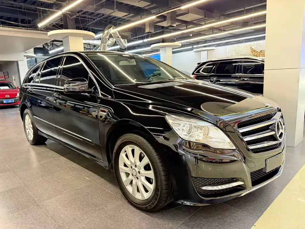 Mercedes-Benz R-Class — миниатюра 2