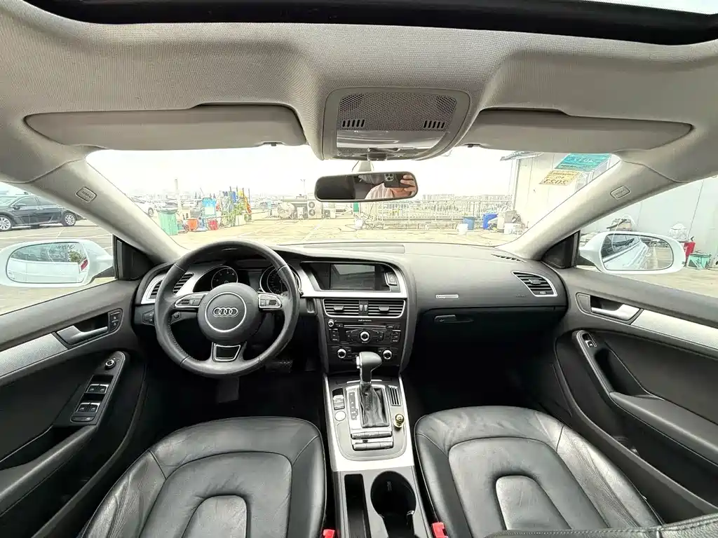 Audi A5 (Import) — миниатюра 5