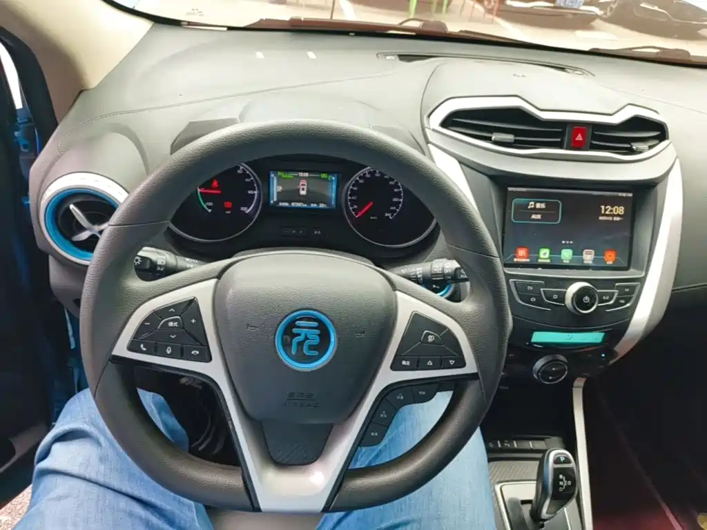 BYD Yuan EV — миниатюра 10