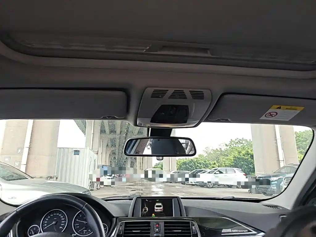 BMW 3 Series — миниатюра 18
