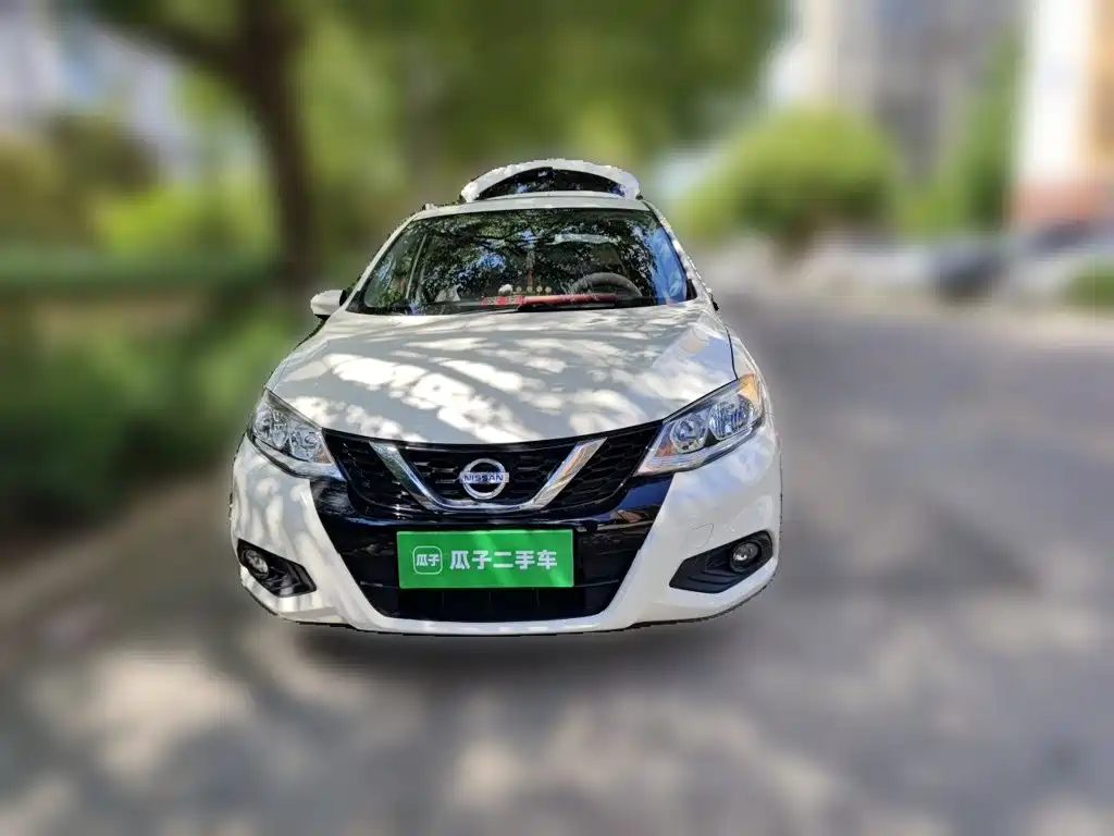 Nissan Tiida — миниатюра 24