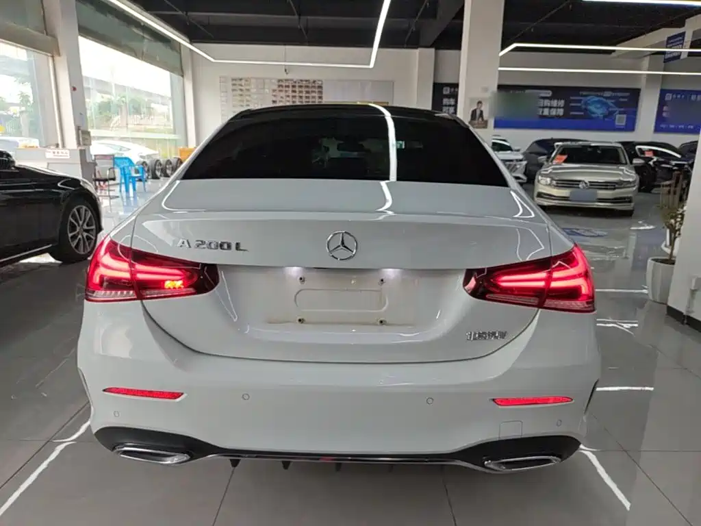 Mercedes-Benz A-Class — миниатюра 6