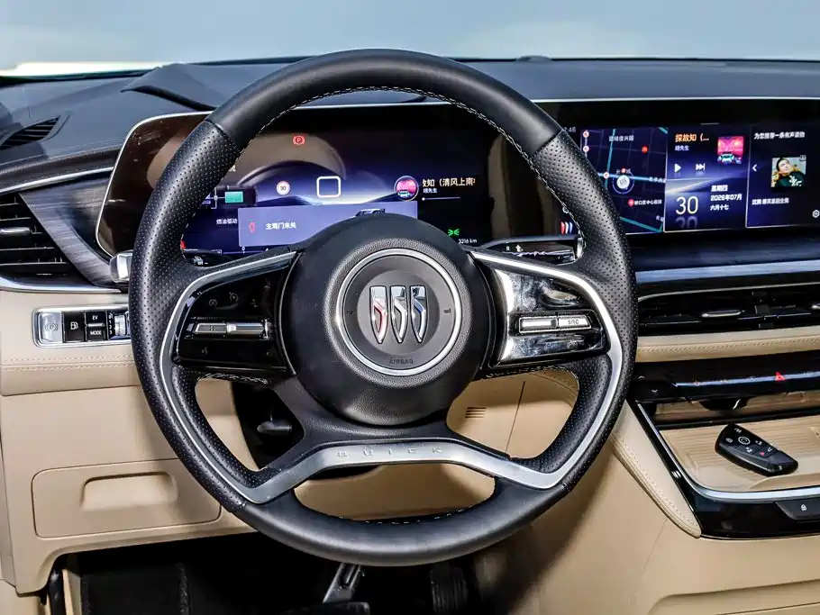 Buick GL8 Hybrid — миниатюра 22