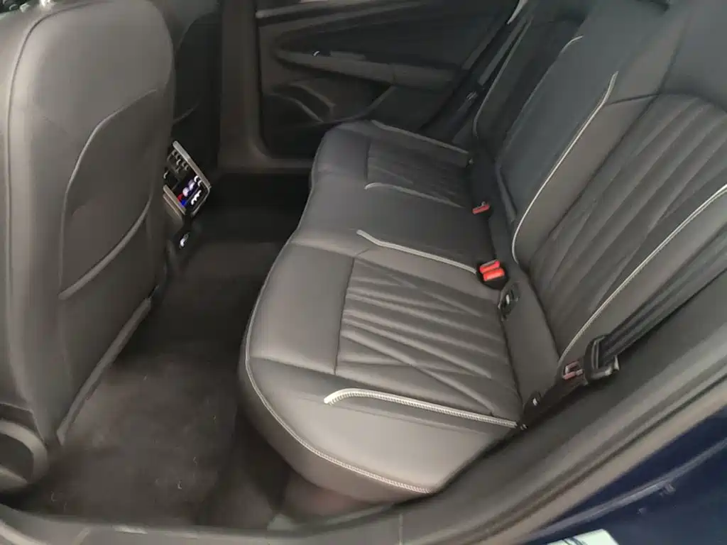 Volkswagen Passat — миниатюра 17
