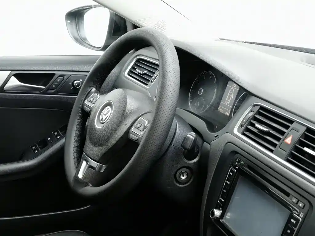 Volkswagen Sagitar — миниатюра 22