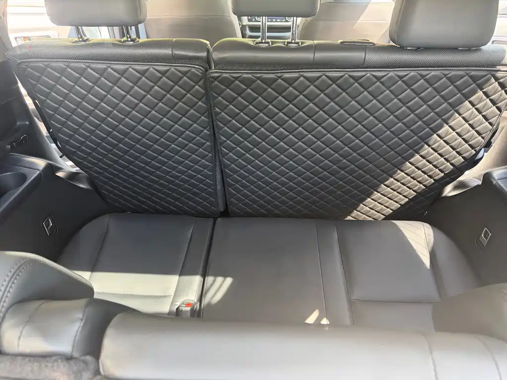 Toyota Highlander — миниатюра 13