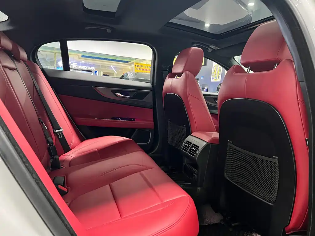 Jaguar XEL — миниатюра 17