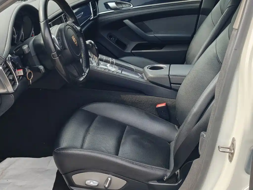 Porsche Panamera — миниатюра 9