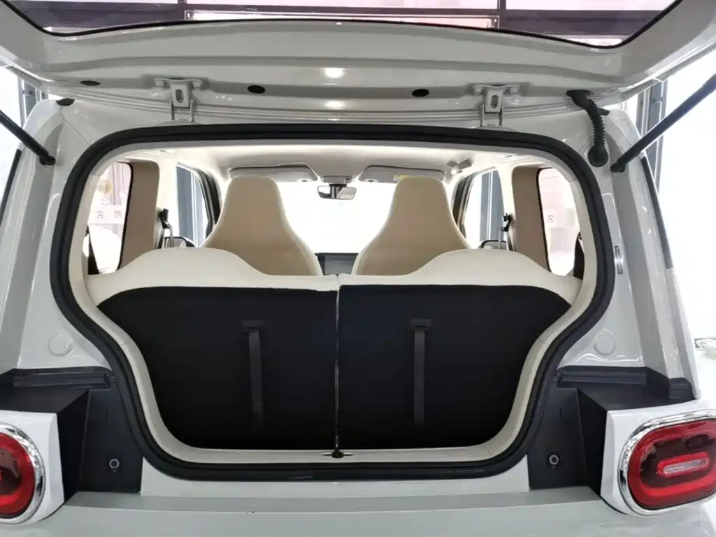 Wuling MINIEV — миниатюра 19