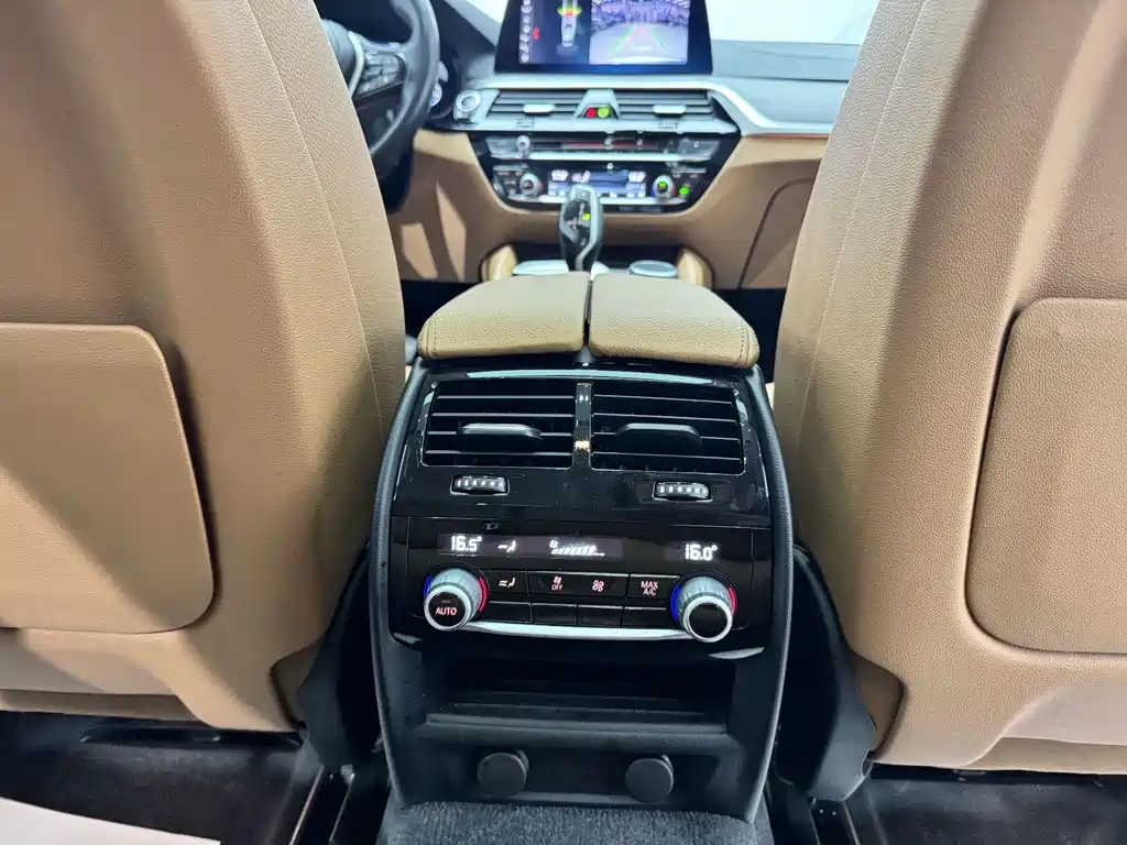 BMW 6 Series GT — миниатюра 19
